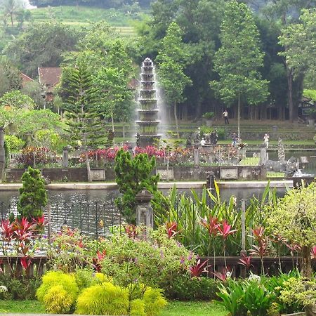 Dhangin Taman Karangasem Esterno foto