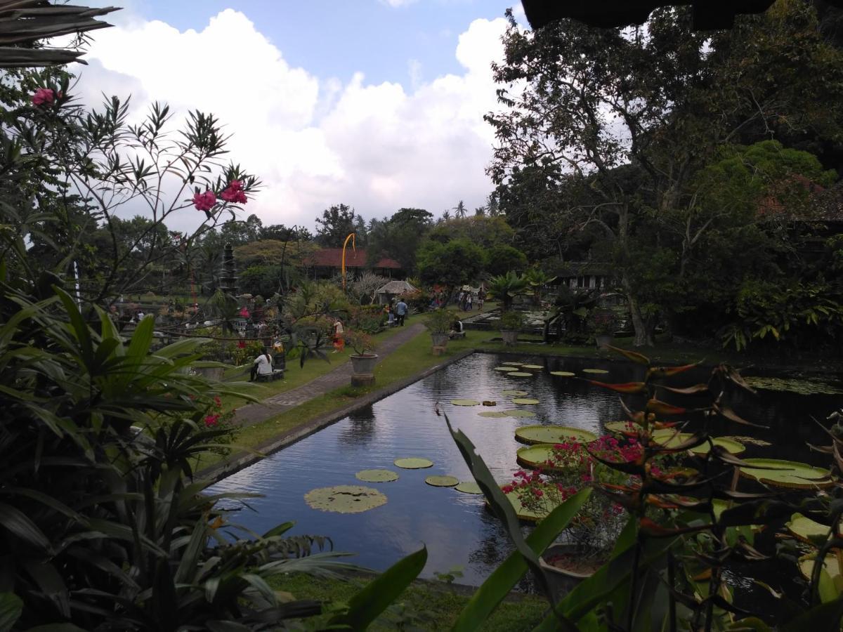 Dhangin Taman Karangasem Esterno foto
