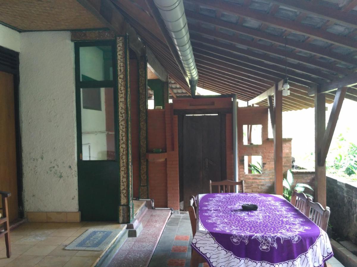 Dhangin Taman Karangasem Esterno foto
