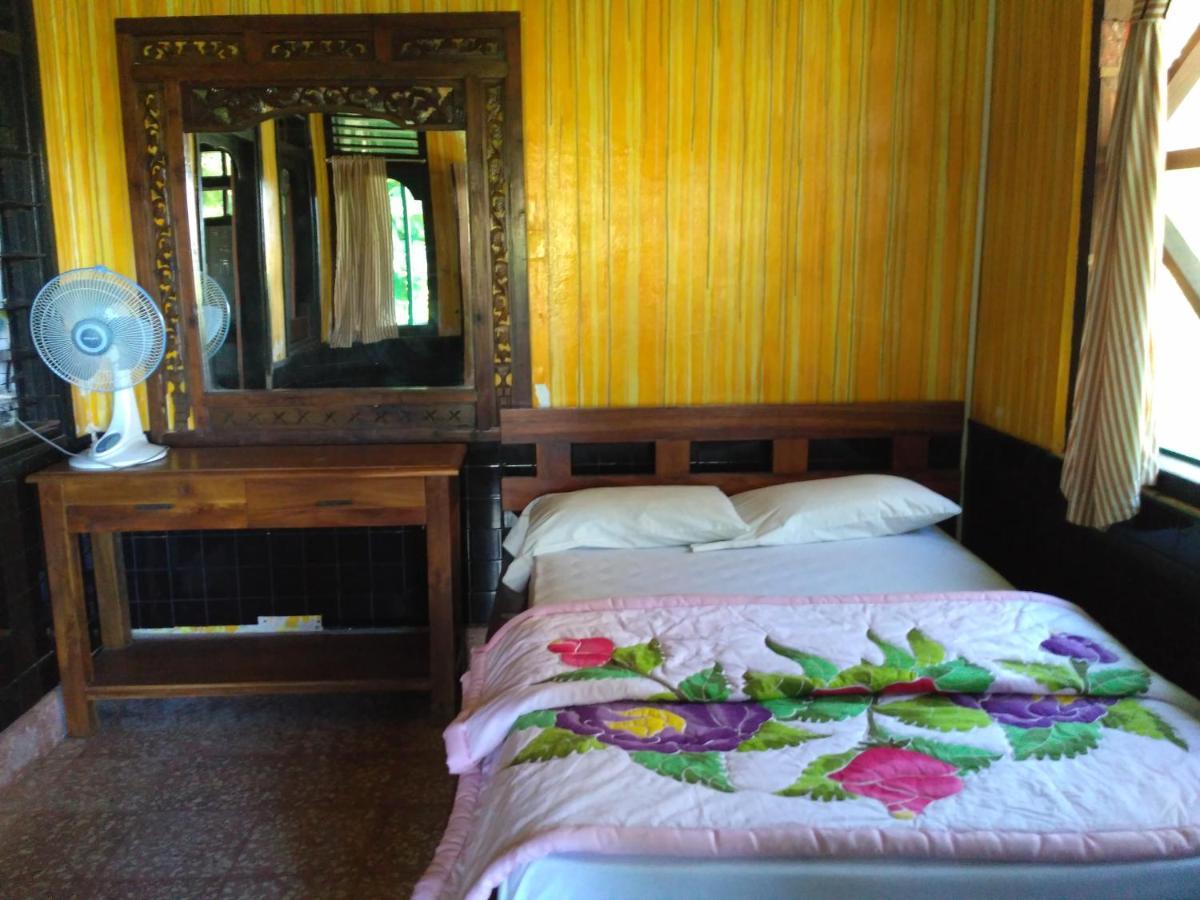 Dhangin Taman Karangasem Esterno foto